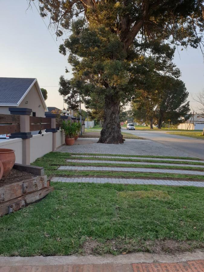 Hotel 34Onfifth Port Elizabeth Zewnętrze zdjęcie